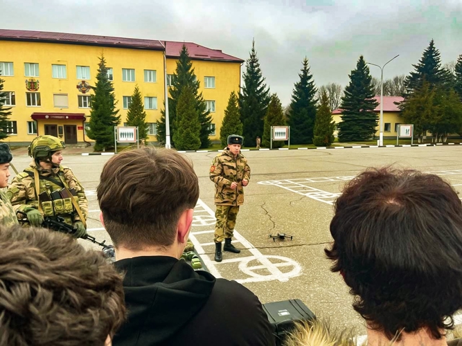 Курсанты Военной академии Росгвардии приняли участие в Дне призывника в Софринской бригаде оперативного назначения