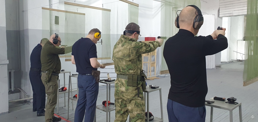 Соревнования по стрельбе из боевого ручного стрелкового оружия среди руководящего состава правоохранительных органов и силовых структур Санкт-Петербурга и Ленинградской области, посвященные Дню памяти работнику органов безопасности Российской Федерации