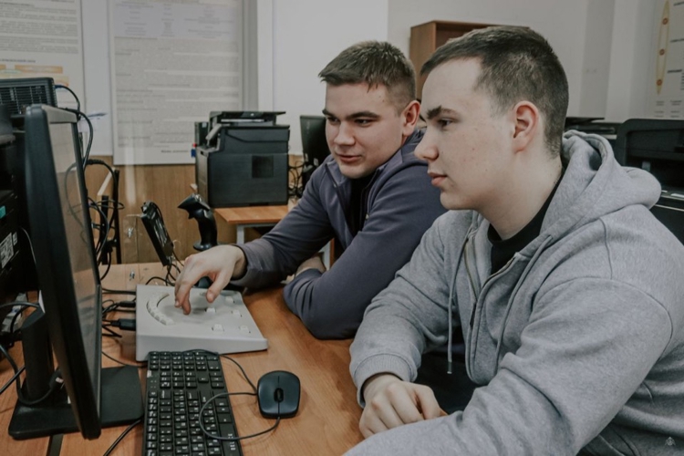 День из жизни курсанта: для кадет сразу четырех регионов России провели мероприятия в Военной академии Росгвардии