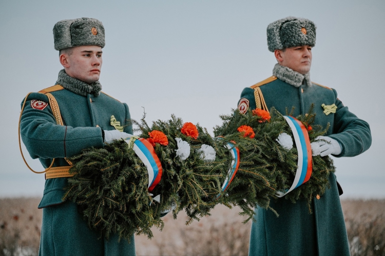 Памяти павших защитников Ленинграда посвящается