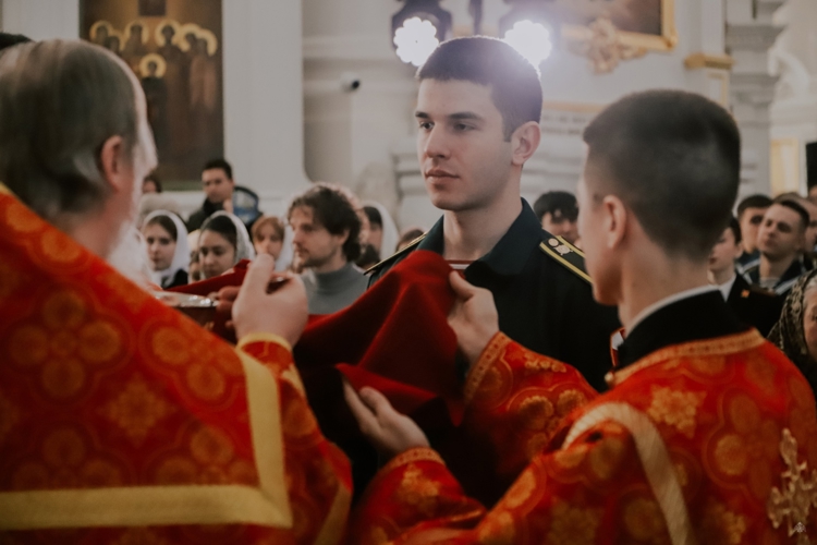 Татьянин день в Смольном соборе объединил курсантов и студентов Петербурга