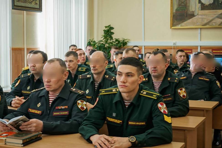 «Подари книгу»