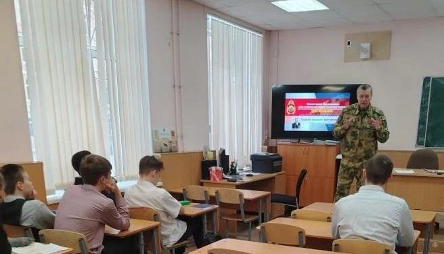 «Уроки Мужества» в школе № 366 Московского района Санкт-Петербурга