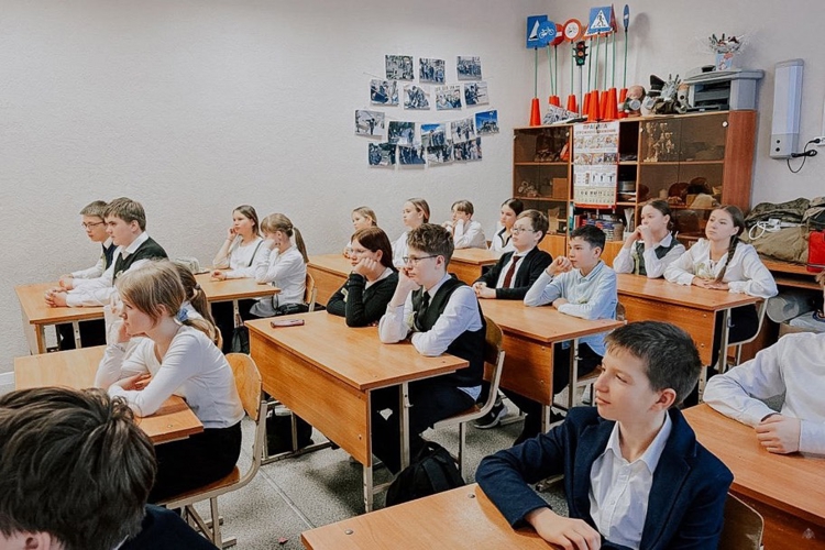 Урок Мужества в Красносельском районе: от Ленинграда до наших дней