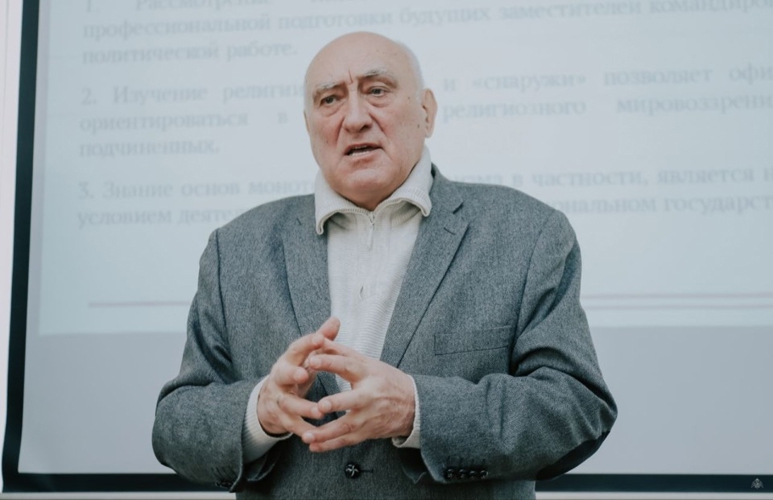 "Конфессиональный вопрос"