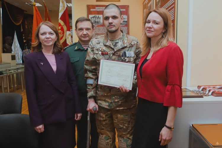 Первый выпуск преподавателей Красносельского района Санкт-Петербурга, прошедших курсы подготовки "Зарница 2.0" торжественно прошёл в Военной академии Росгвардии