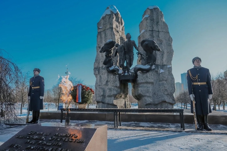 В Санкт-Петербурге росгвардейцы почтили память россиян, исполнявших служебный долг за пределами Отечества