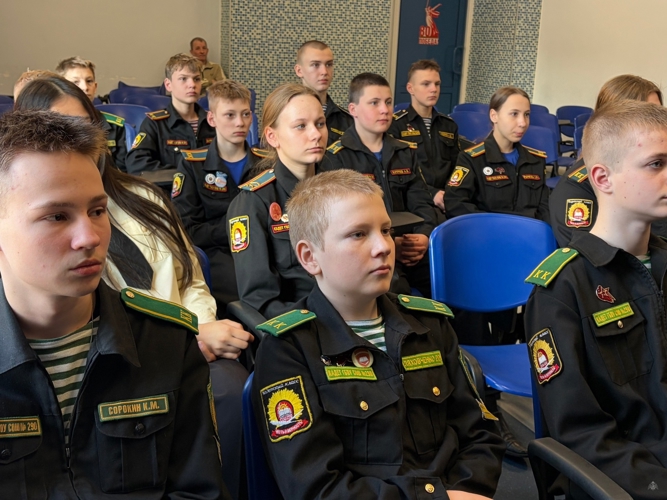 УРОК МУЖЕСТВА ОТ РОСГВАРДИИ: НАСЛЕДНИКИ ВОИНСКОЙ СЛАВЫ