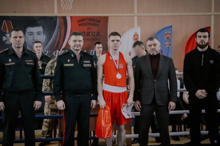 Памяти Героя будем достойны!