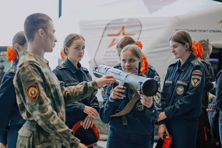 В Ленинградской области отметили День защитника Отечества