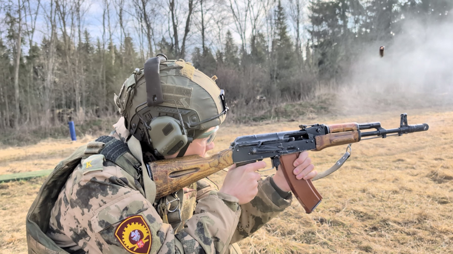 НА ШАГ БЛИЖЕ К ВЫПУСКУ