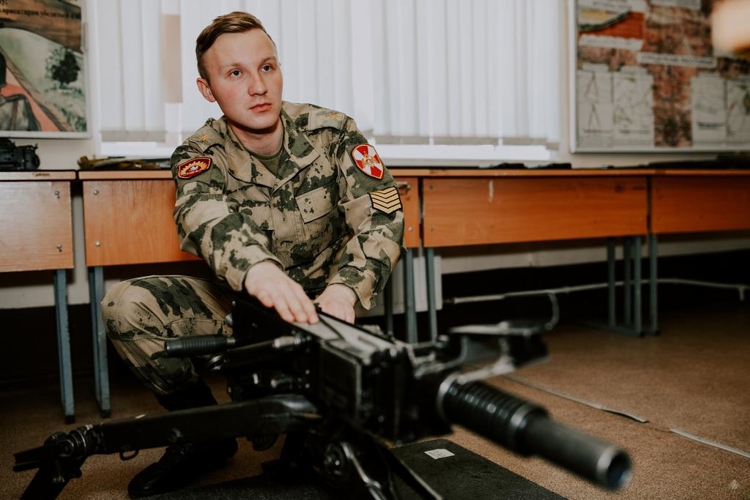 НА ШАГ БЛИЖЕ К ВЫПУСКУ