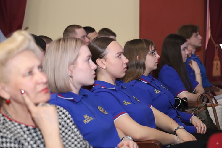 Межвузовская научно-практическая конференция на иностранных языках «Время Героев» 