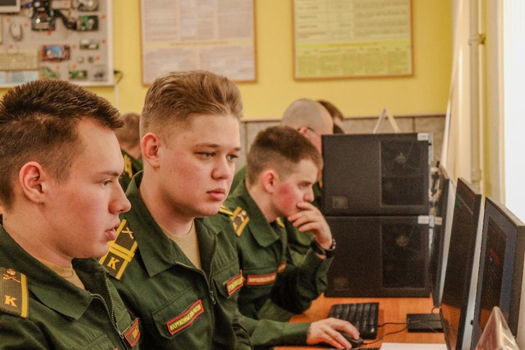 Межвузовская олимпиада по информационным технологиям собрала сильнейших курсантов Санкт-Петербурга!
