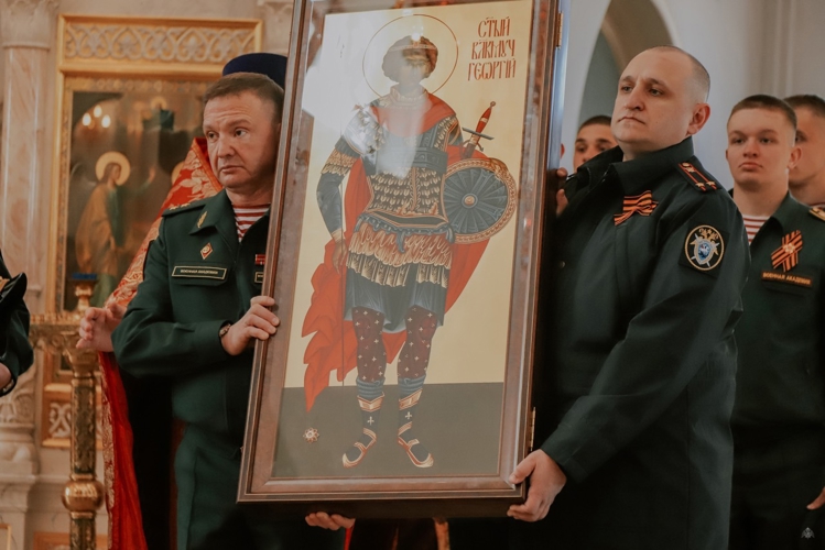 В Красносельском районе прошёл торжественный Крестный ход с иконой Святого Великомученика Георгия Победоносца