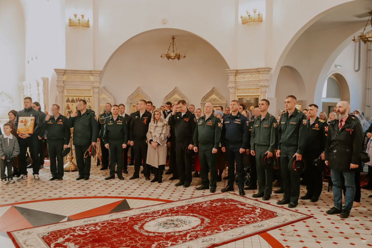 В Красносельском районе прошёл торжественный Крестный ход с иконой Святого Великомученика Георгия Победоносца