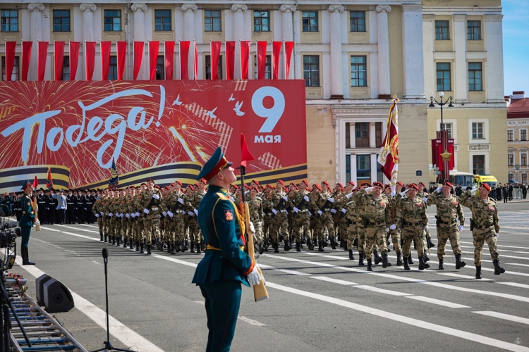 Парад в День Победы!