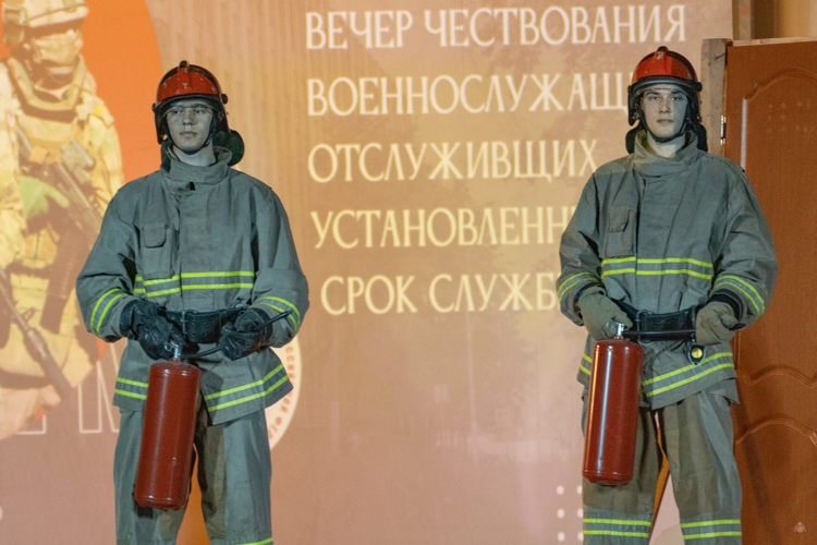 В память о военной службе в Росгвардии!