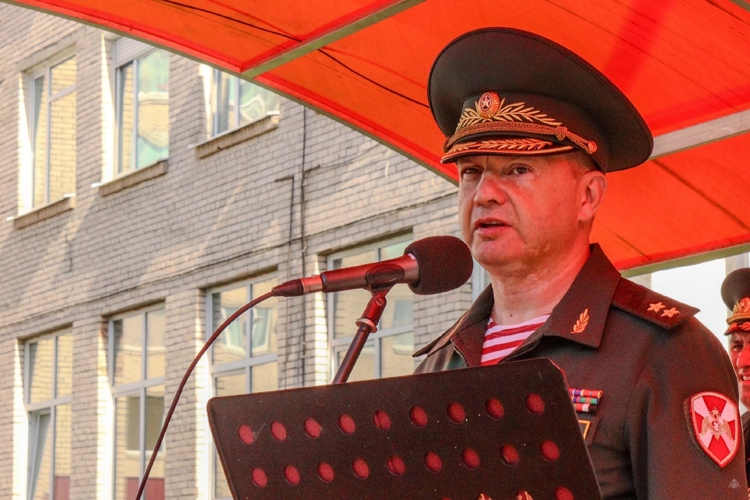 Слава защитникам!