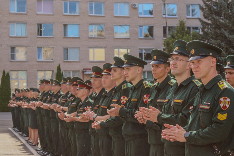Слава защитникам!