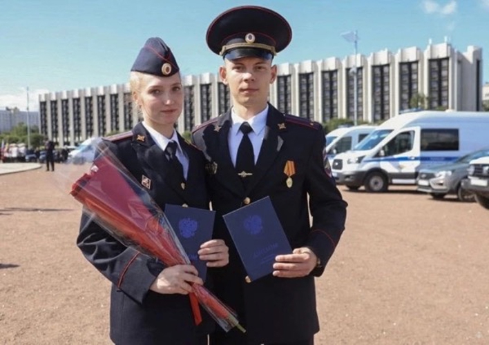 Начальник Военной академии Росгвардии поздравил выпускников Санкт-Петербургского университета МВД России