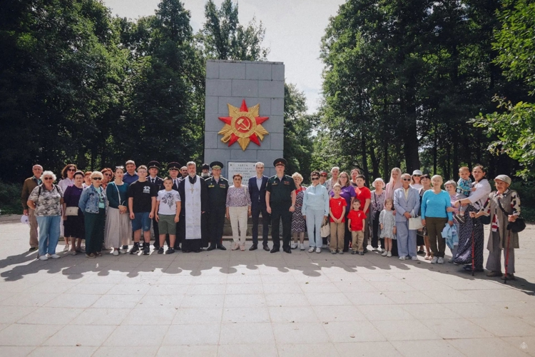 Вечная память защитникам Ленинграда
