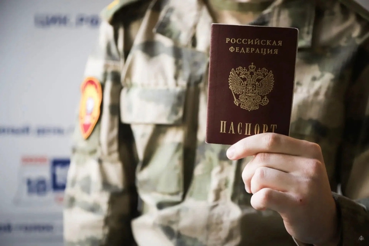 Военнослужащие по призыву и курсанты Военной академии Росгвардии принимают участие в Едином дне голосования