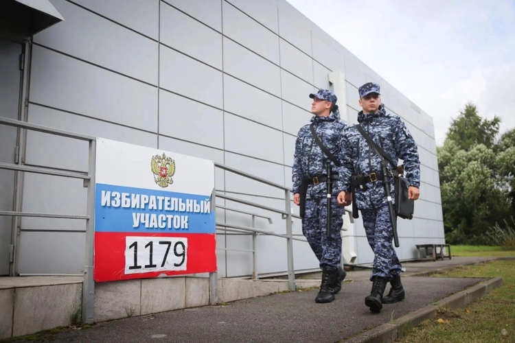 Курсанты Военной академии Росгвардии обеспечили охрану общественного порядка на выборах в Санкт-Петербурге и Ленинградской области