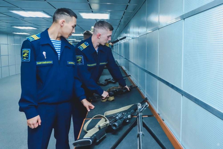 «Теплые визиты» продолжаются — Военная академия Росгвардии встретила  гостей из Уфимского кадетского корпуса имени дважды Героя Советского  Союза Мусы Гайсиновича Гареева
