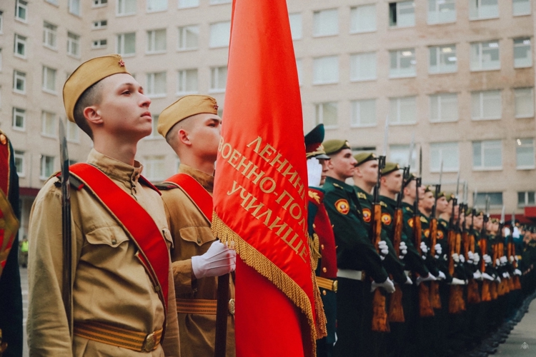 82 года на страже Отечества!